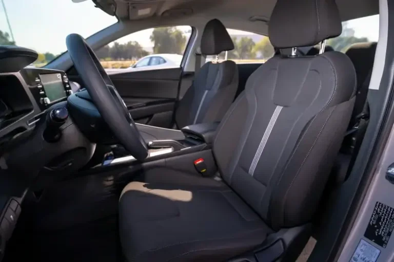 Rent Hyundai Elantra 2024 in Dubai
